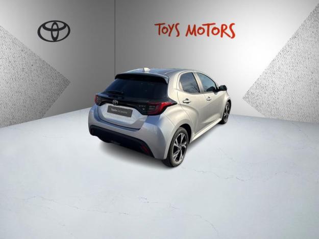 TOYOTA Yaris 116h Design  