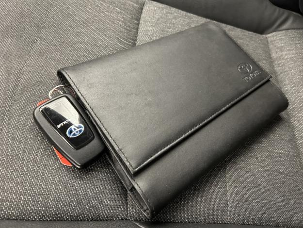 TOYOTA Corolla Hybride 122h Design  