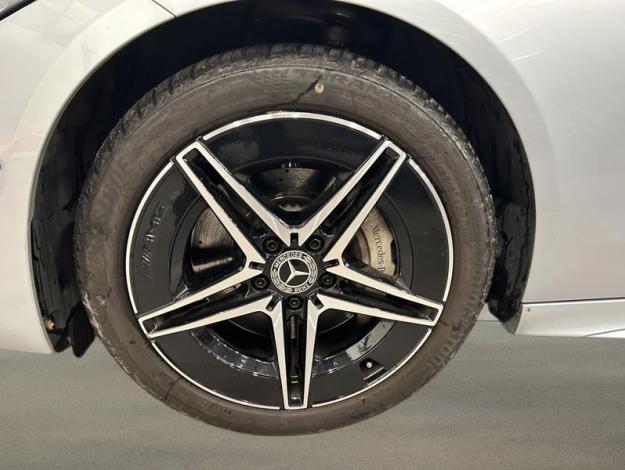 MERCEDES-BENZ C 300 e Berline AMG Line  
