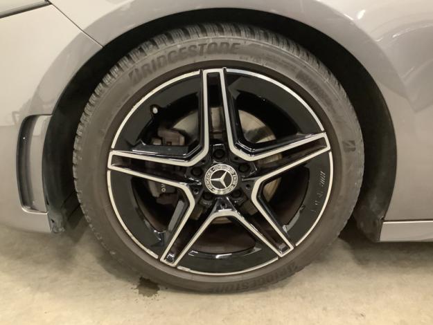 MERCEDES-BENZ A 200 AMG Pack Night  