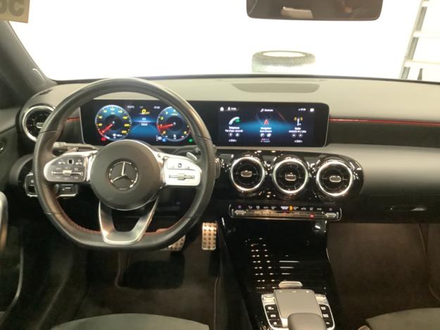 MERCEDES-BENZ A 200 AMG Pack Night  