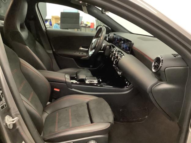 MERCEDES-BENZ A 200 AMG Pack Night  