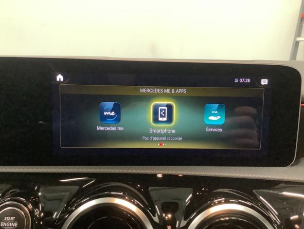 MERCEDES-BENZ A 200 AMG Pack Night  