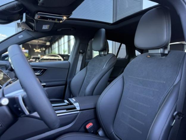 MERCEDES-BENZ GLC Coupé GLC 220 d 4MATIC Coupé AMG Line  GLC 220 d 4MATIC Coupé AMG Line