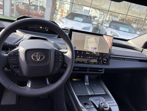 TOYOTA C-HR Design Grande Autonomie 77 kWh 224ch  C HR+ GRANDE AUTONOMIE DESIGN DEMO