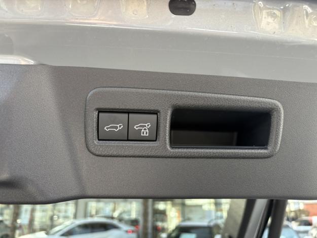 TOYOTA C-HR Design Grande Autonomie 77 kWh 224ch  C HR+ GRANDE AUTONOMIE DESIGN DEMO