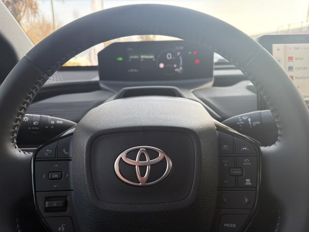 TOYOTA C-HR Design Grande Autonomie 77 kWh 224ch  C HR+ GRANDE AUTONOMIE DESIGN DEMO