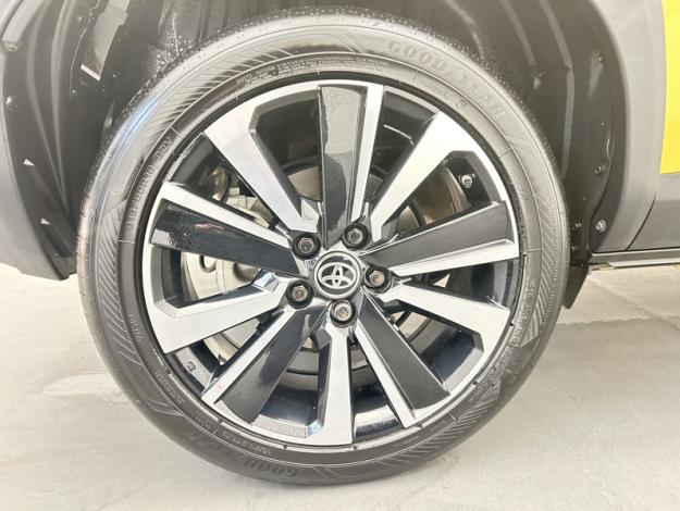 TOYOTA Yaris Cross 1.5 116H PREMIERE AWD    