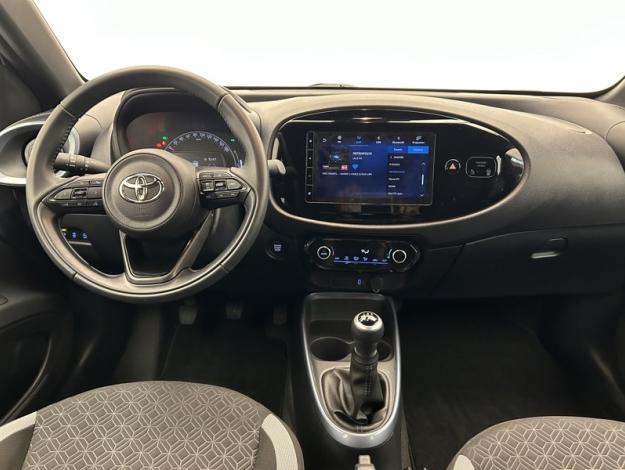 TOYOTA Aygo X 1.0 VVT-i 72 Design   