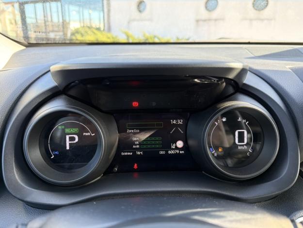 TOYOTA Yaris Cross 1.5 HYBRID 116H DYNAMIC BUSINESS   