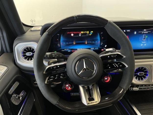 MERCEDES-BENZ Třídy G Mercedes-AMG G 63 (11/28)