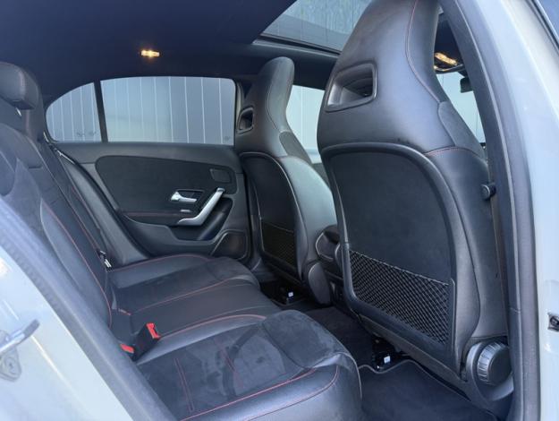 MERCEDES-BENZ Classe A 180 d AMG Line  