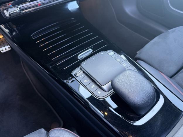 MERCEDES-BENZ Classe A 180 d AMG Line  