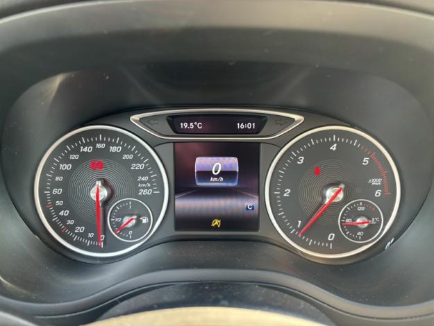 MERCEDES-BENZ Classe B B 180 d Fascination  