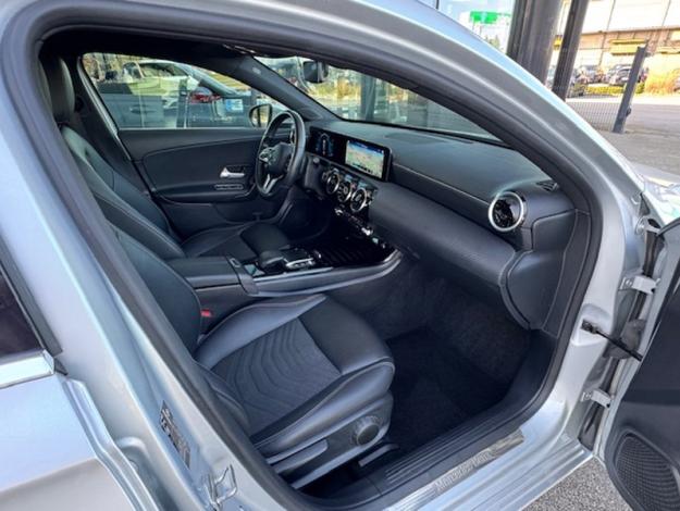 MERCEDES-BENZ Classe A 200 d Berline Business Line  