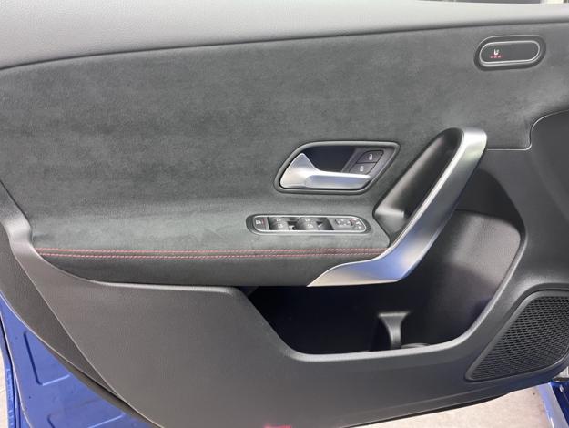 MERCEDES-BENZ Classe A 200 d AMG Line  