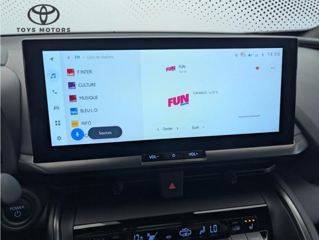 TOYOTA C-HR 2.0 PHEV 225 Graphic  