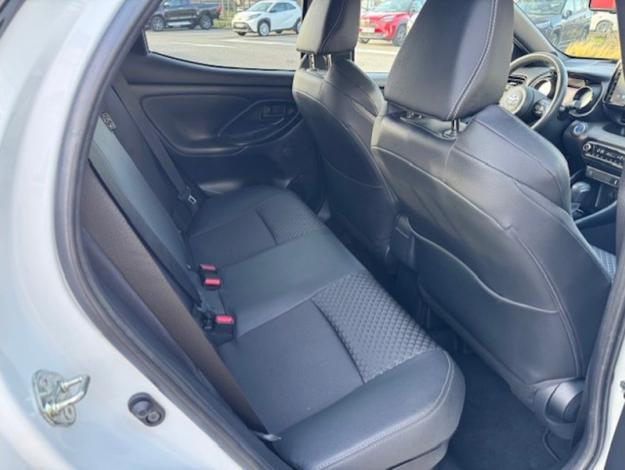 TOYOTA Yaris Hybride 116h Collection  YARIS HYBRIDE NG 116H COLLECTION MY22