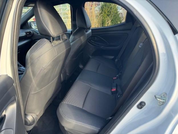 TOYOTA Yaris Hybride 116h Collection  YARIS HYBRIDE NG 116H COLLECTION MY22