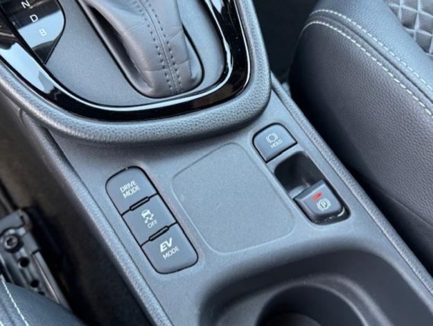 TOYOTA Yaris Hybride 116h Collection  YARIS HYBRIDE NG 116H COLLECTION MY22