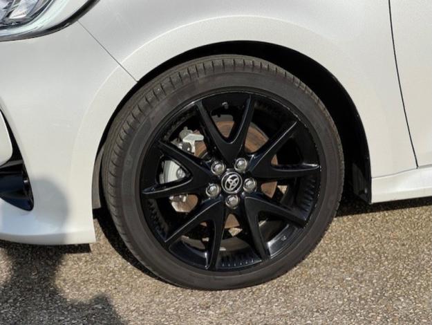 TOYOTA Yaris Hybride 116h Collection  YARIS HYBRIDE NG 116H COLLECTION MY22