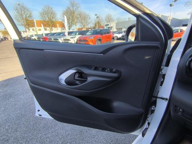 TOYOTA Yaris Hybride 116h Dynamic  1.5 116 ch 