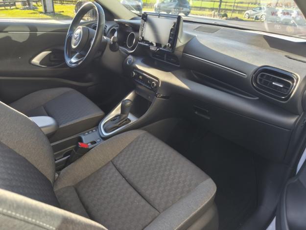 TOYOTA Yaris Hybride 116h Design  