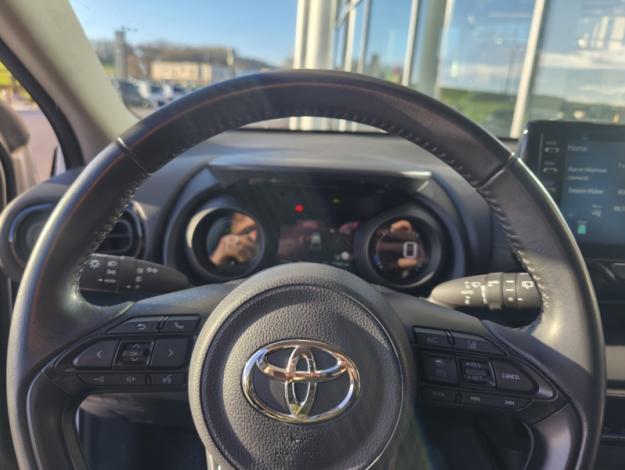 TOYOTA Yaris Hybride 116h Design  