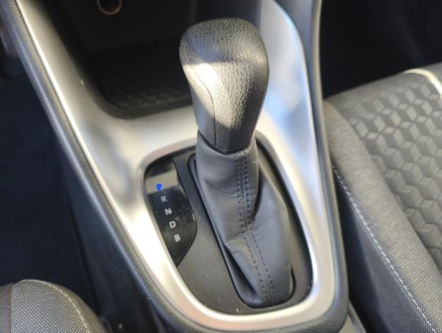 TOYOTA Yaris Hybride 116h Design  