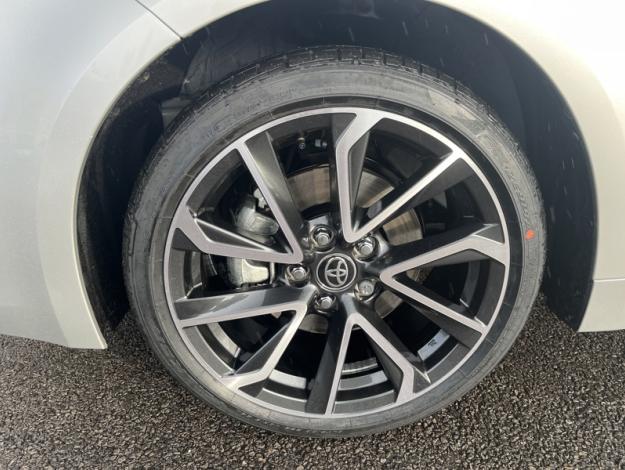 TOYOTA Corolla Touring Sports Hybrid Collection   