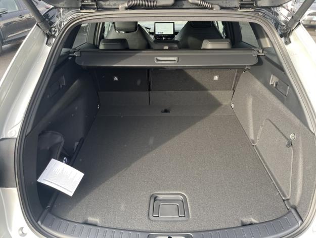 TOYOTA Corolla Touring Sports Hybrid Collection   