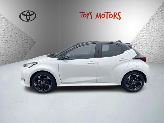 TOYOTA Yaris Hybrid Collection   