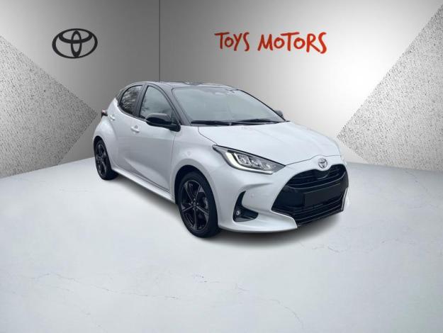 TOYOTA Yaris Hybrid Collection   