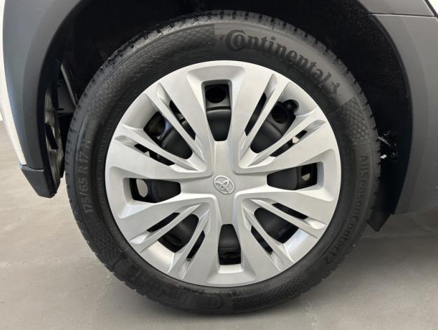 TOYOTA Aygo X 1.0 VVT-i 72 Dynamic   