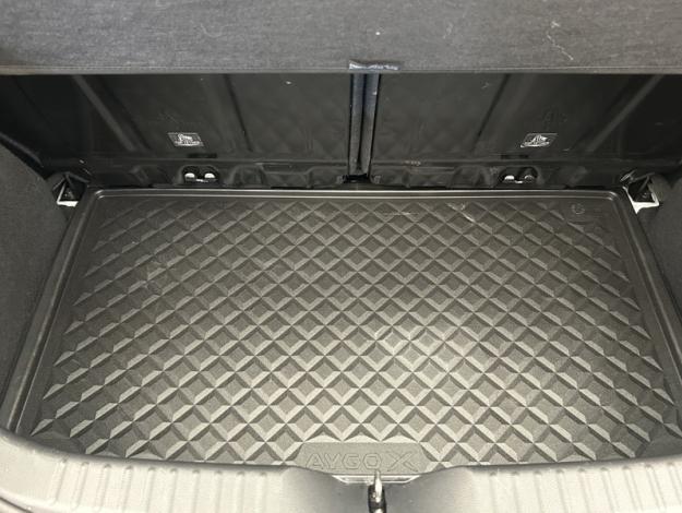 TOYOTA Aygo X 1.0 VVT-i 72 Dynamic   