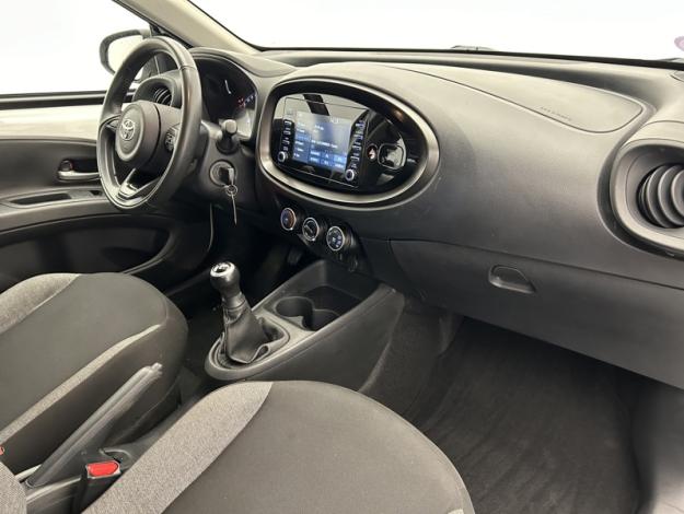 TOYOTA Aygo X 1.0 VVT-i 72 Dynamic   