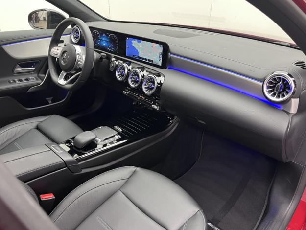 MERCEDES-BENZ Classe A 250 e AMG Line  