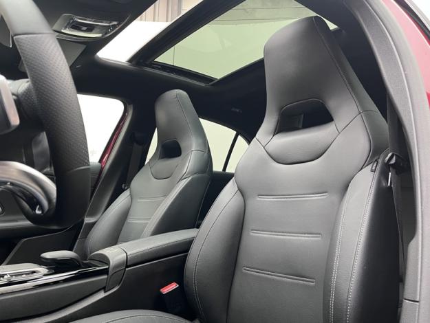 MERCEDES-BENZ Classe A 250 e AMG Line  