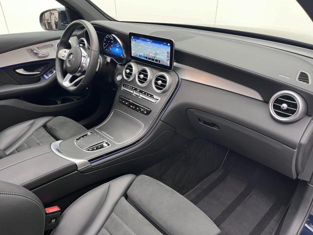 MERCEDES-BENZ GLC Coupé GLC 300e 4MATIC Coupé AMG Line  