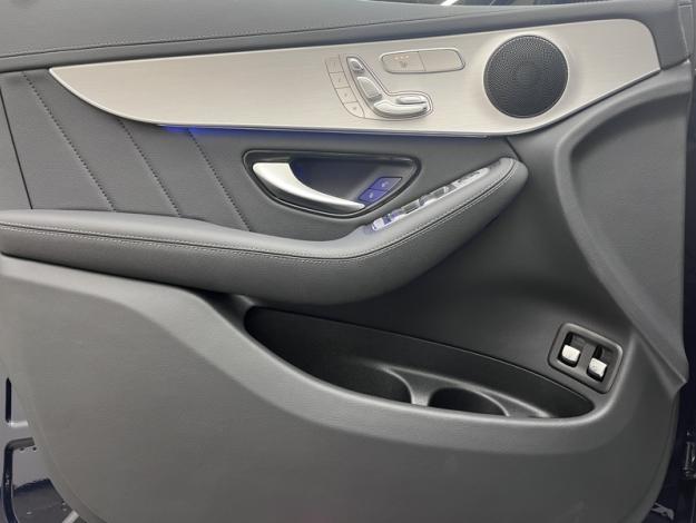 MERCEDES-BENZ GLC Coupé GLC 300e 4MATIC Coupé AMG Line  