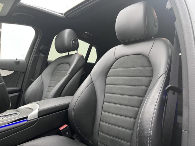 MERCEDES-BENZ GLC Coupé GLC 300e 4MATIC Coupé AMG Line  