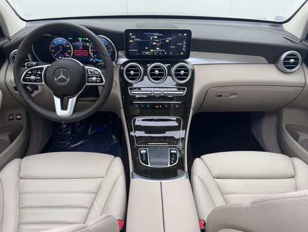MERCEDES-BENZ GLC SUV GLC 300e 4MATIC SUV Avantgarde Line  