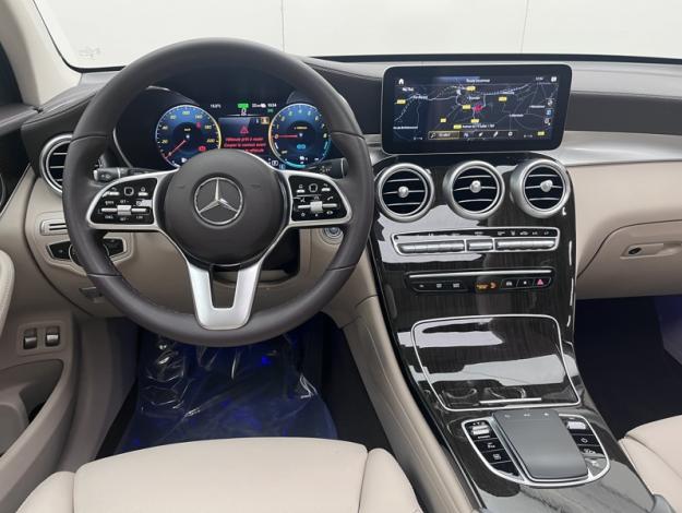 MERCEDES-BENZ GLC SUV GLC 300e 4MATIC SUV Avantgarde Line  