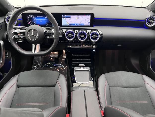 MERCEDES-BENZ Classe A 250 e Hybrid EQ AMG Line  