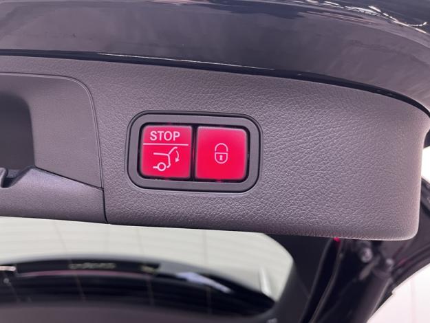 MERCEDES-BENZ EQA 250 AMG Line  