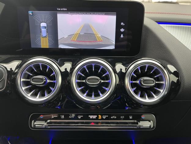 MERCEDES-BENZ EQA 250 AMG Line  