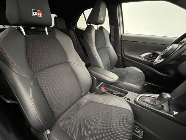 TOYOTA Yaris Cross 1.5 116H GR SPORT   