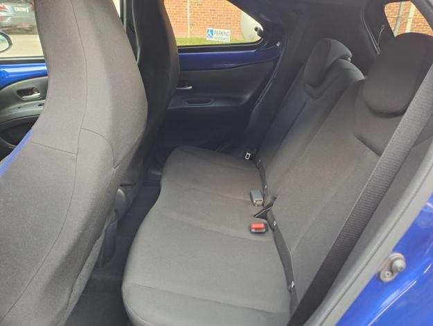 TOYOTA Aygo X 1.0 S-CVT 72 Design   