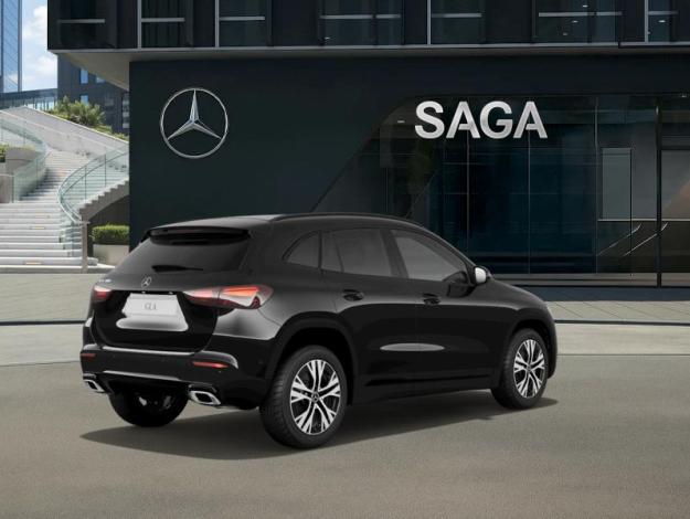 MERCEDES-BENZ GLA 180 Progressive Line  GLA 180 Progressive Line