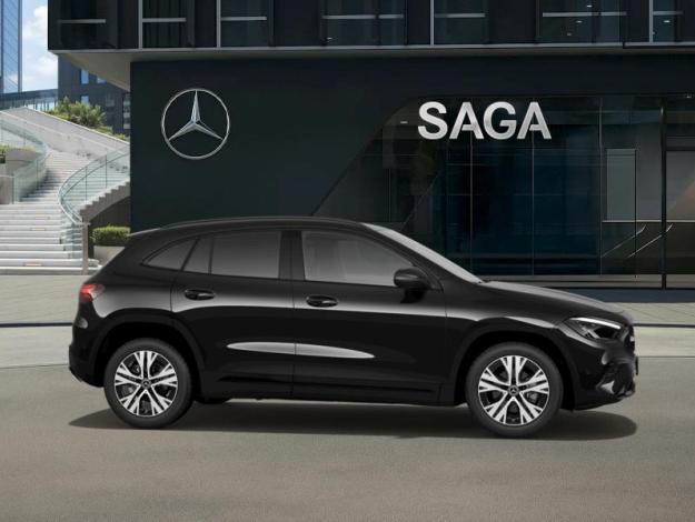 MERCEDES-BENZ GLA 180 Progressive Line  GLA 180 Progressive Line